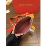 Louis Vuitton M81176